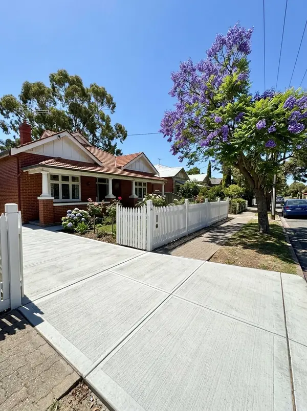 New broom-finished driveway at a 1920s bungalow, Kensington