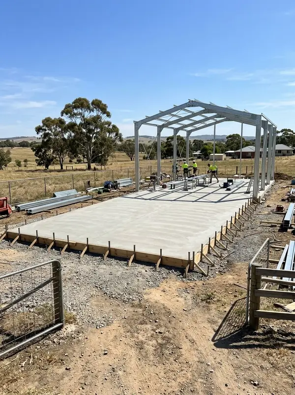Large workshop slab on a rural-residential block, Gawler
